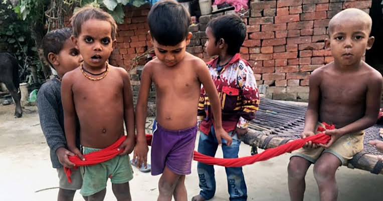 Anganwadi workers protest over poor-quality food supplies